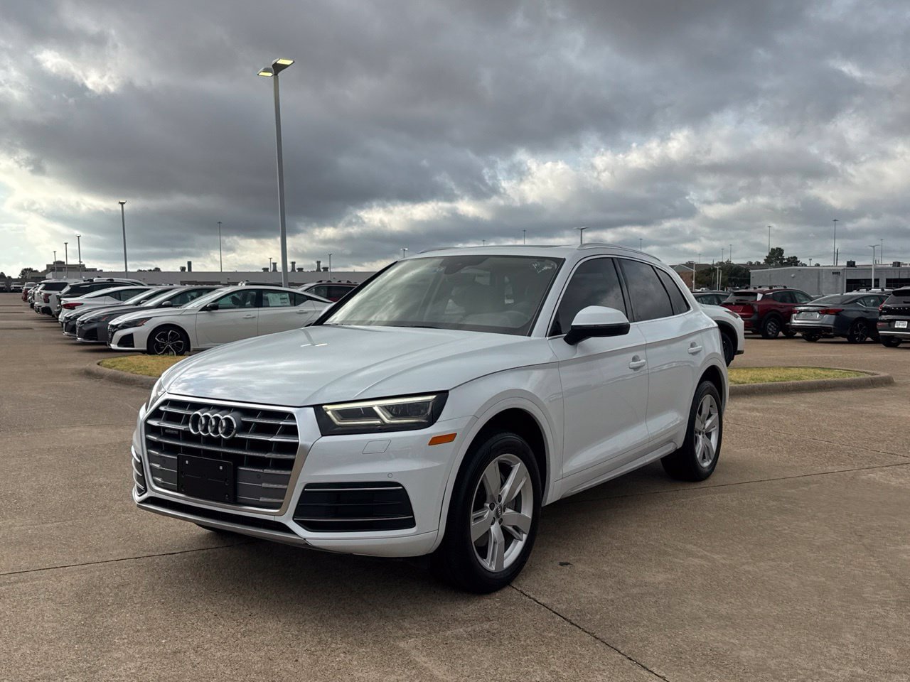 Used 2019 Audi Q5 2.0T Premium Plus AWD/4WD image 10