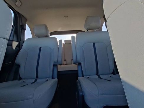 Used 2024 MAZDA CX-90 3.3 Turbo w/ Premium Package image 32