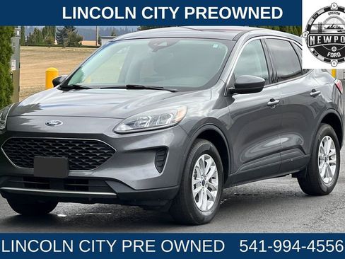 Used 2021 Ford Escape SE image 7