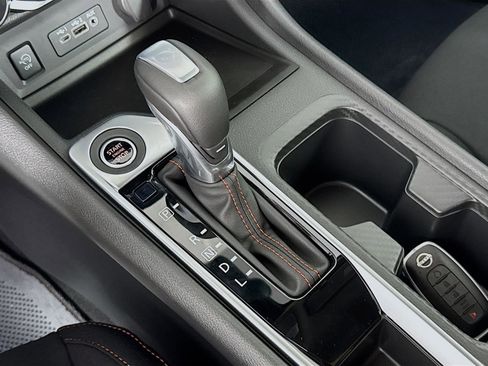 New 2025 Nissan Sentra SR image 17