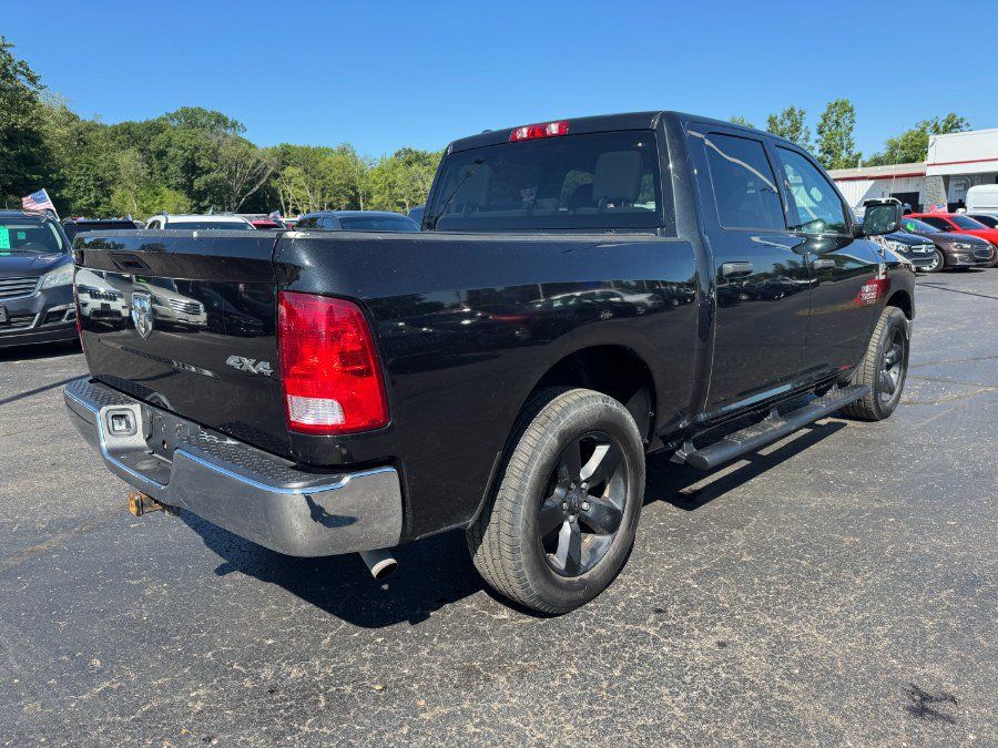 Used 2019 RAM 1500 ST w/ SXT Appearance Group AWD/4WD image 4
