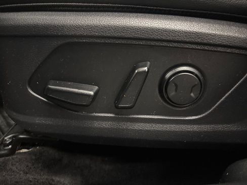 Used 2023 Kia Sportage EX image 18