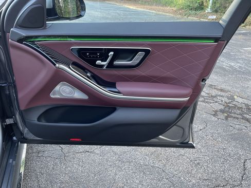 New 2026 Mercedes-Benz S 580 S 580 4MATIC Sedan image 41