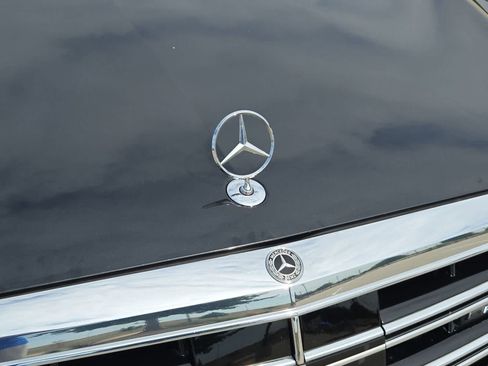 Used 2018 Mercedes-Benz S 63 AMG S 4MATIC Sedan image 10