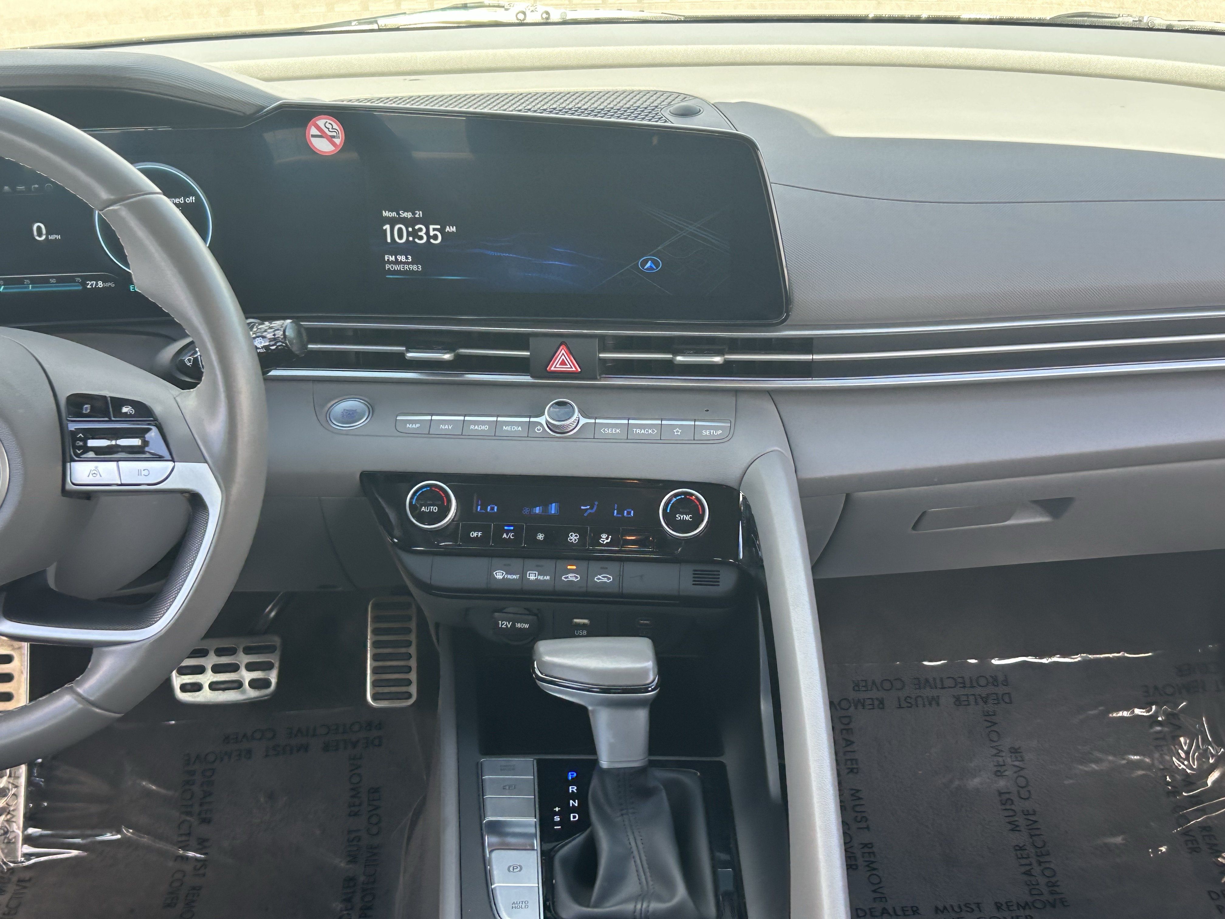 Used 2025 Hyundai Elantra SEL FWD image 16