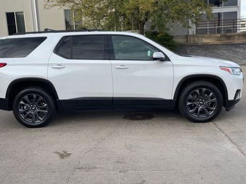 Used 2020 Chevrolet Traverse RS w/ LPO, Floor Liner Package image 9