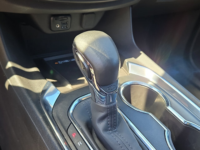 Used 2023 Chevrolet Traverse Premier AWD/4WD image 12