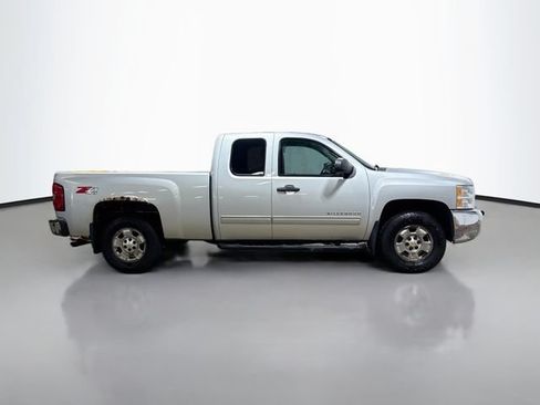 Used 2013 Chevrolet Silverado 1500 LT w/ All-Star Edition AWD/4WD image 5