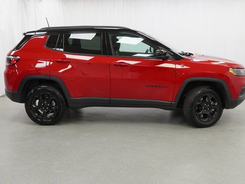 Certified 2024 Jeep Compass Trailhawk image 12