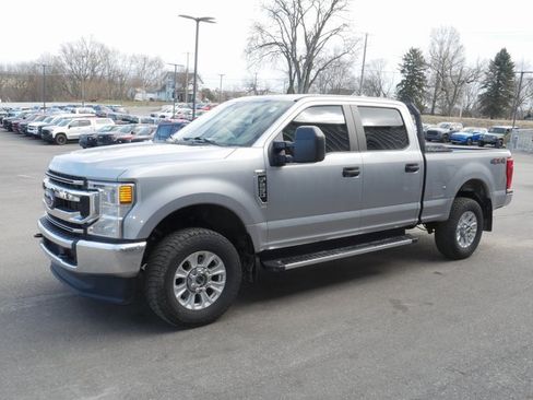 Used 2021 Ford F250 XL w/ STX Appearance Package image 3