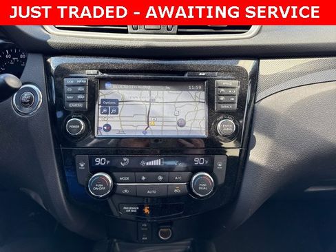 Used 2016 Nissan Rogue SL w/ SL Premium Package image 20