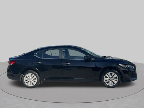 Used 2025 Nissan Sentra S FWD image 7