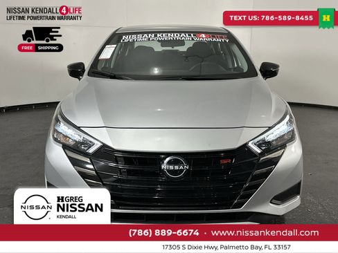 Certified 2025 Nissan Versa SR w/ Trunk Package image 4