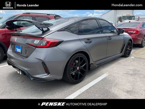 Used 2023 Honda Civic Type R image 1