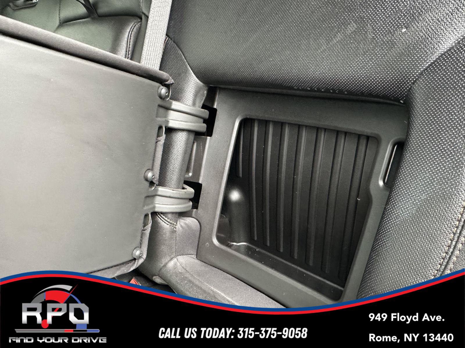 Used 2021 GMC Sierra 1500 AT4 AWD/4WD image 25