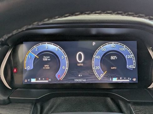Used 2021 Jeep Grand Cherokee L Overland w/ Luxury Tech Group IV AWD/4WD image 39