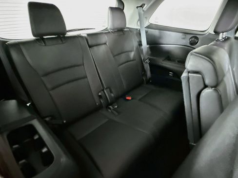 Certified 2021 Honda Pilot Touring image 37