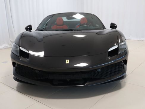 Used 2025 Ferrari 296 GTS RWD image 4