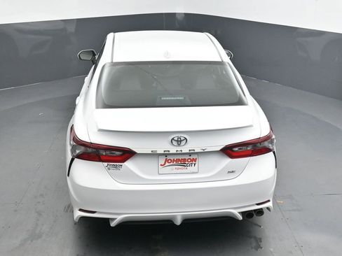 Used 2024 Toyota Camry SE image 27