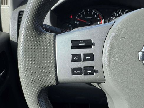 Used 2015 Nissan Frontier S RWD image 28