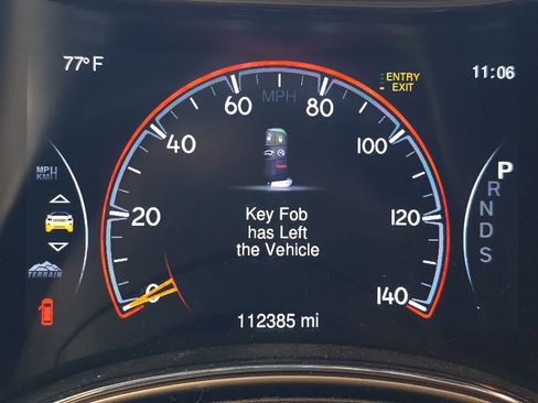 Used 2015 Jeep Grand Cherokee Summit AWD/4WD image 30