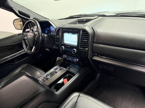 Used 2018 Ford Expedition Max Limited w/ Equipment Group 302A image 7