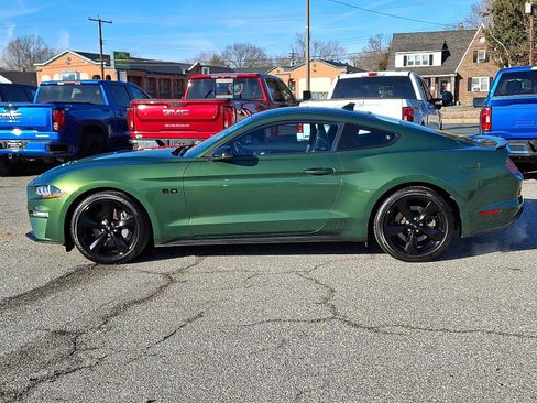 Used 2023 Ford Mustang GT Premium image 7