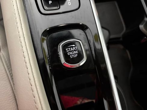 Used 2023 Volvo XC90 B6 Plus w/ Protection Package Premier AWD/4WD image 44