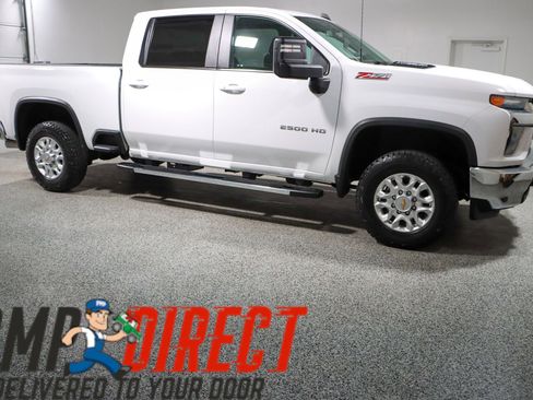 Used 2023 Chevrolet Silverado 2500 LT w/ Convenience Package AWD/4WD image 6