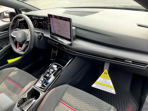 New 2025 Volkswagen GTI SE image 10