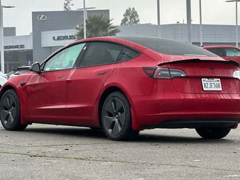 Used 2022 Tesla Model 3 image 7