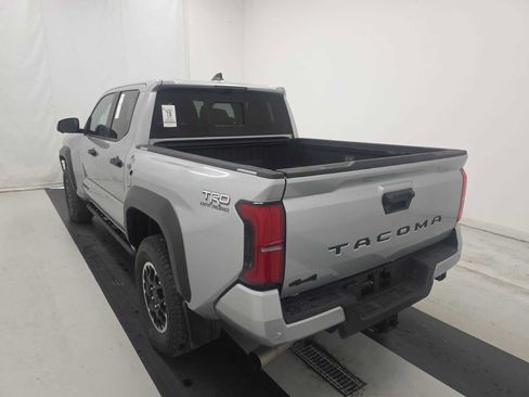 Used 2024 Toyota Tacoma TRD Off-Road w/ TRD Off Road Premium Package AWD/4WD image 7