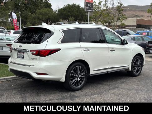 Used 2016 INFINITI QX60 FWD w/ Deluxe Technology Package image 3