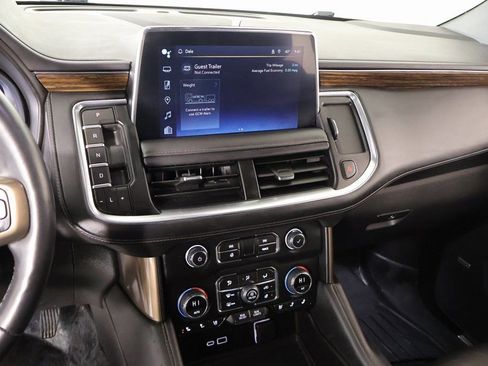 Used 2024 Chevrolet Suburban High Country w/ Advanced Technology Package AWD/4WD image 5