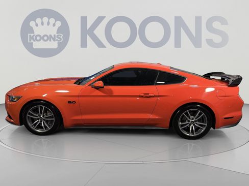 Used 2016 Ford Mustang GT Premium RWD image 2
