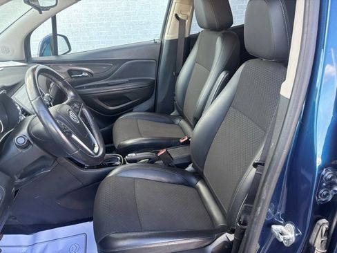 Used 2020 Buick Encore Preferred image 12