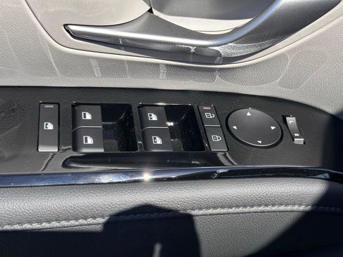 New 2026 Hyundai Tucson Limited image 24