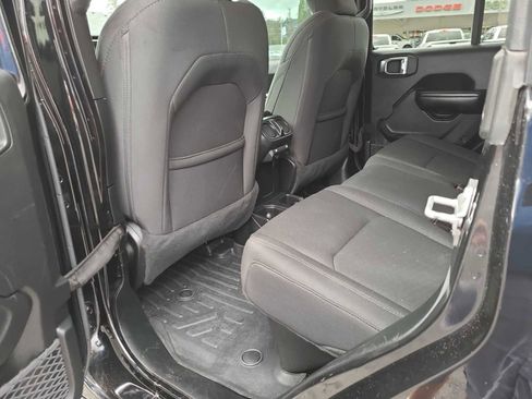 Used 2020 Jeep Gladiator Sport w/ Quick Order Package 24S image 20