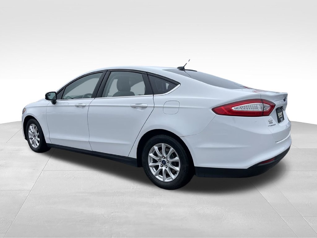 Used 2016 Ford Fusion S FWD image 6