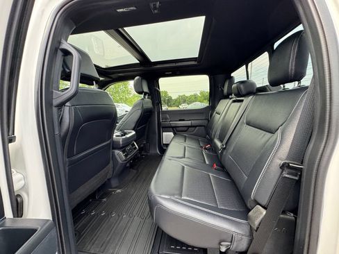 Used 2025 Ford F150 Lariat w/ Equipment Group 502A High AWD/4WD image 37