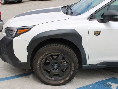 Used 2023 Subaru Outback Wilderness image 7