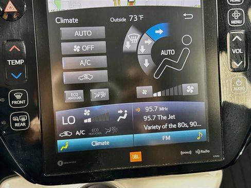Used 2017 Toyota Prius Prime Advanced FWD image 32