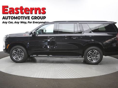 Used 2025 Chevrolet Suburban Z71 AWD/4WD image 63