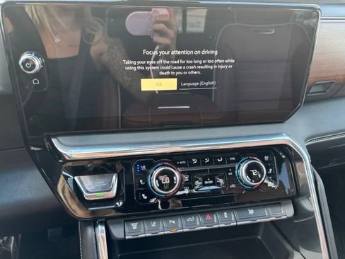 New 2026 GMC Sierra 3500 Denali Ultimate AWD/4WD image 30