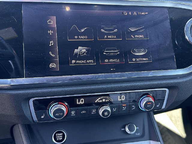 Used 2022 Audi Q3 2.0T Premium AWD/4WD image 29