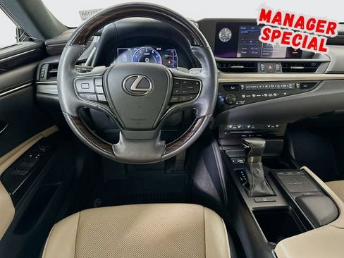 Used 2019 Lexus ES 350 w/ Premium Package FWD image 23