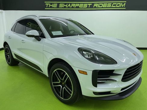 Used 2021 Porsche Macan S image 2