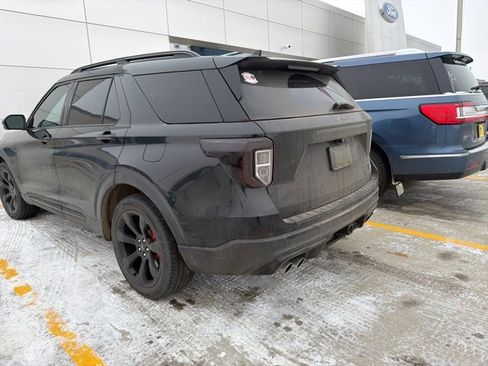 Used 2020 Ford Explorer ST w/ ST Street Pack image 3