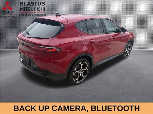 Used 2024 Alfa Romeo Tonale Veloce AWD/4WD image 9