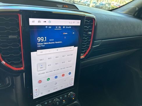 Used 2024 Ford Ranger Raptor image 7